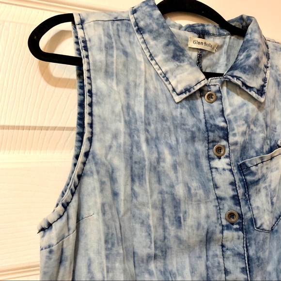 Acid Washed Tank Top With Front Tie - Picture 2 of 4